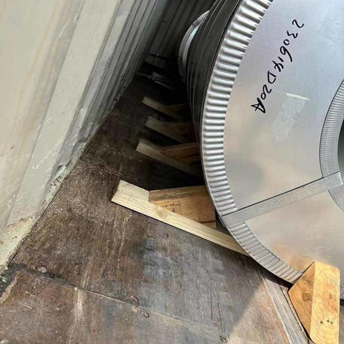 PPGL Steel Coil Yield Strength 550-650 Mpa Coating Thickness 20-25um 23