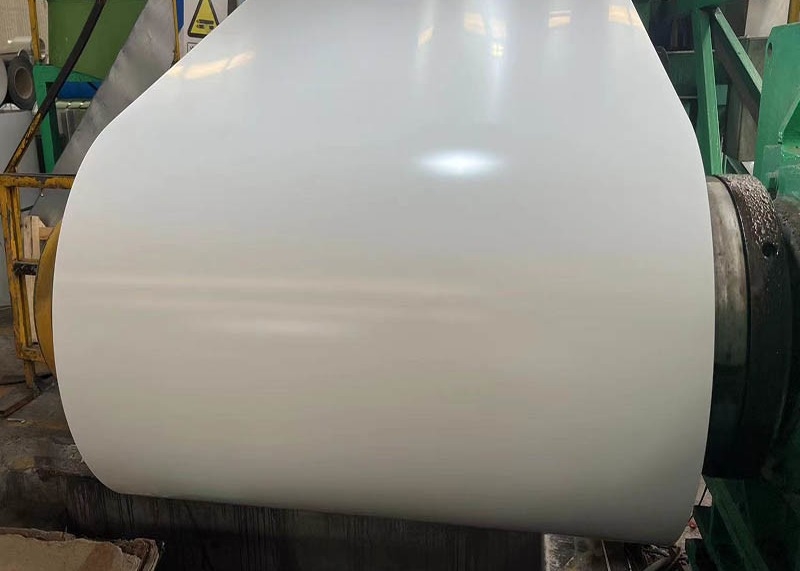 0.45MM Galvanized PPGI Steel Coil With 5-12 Micron Back Paint UNICORN WHITE
